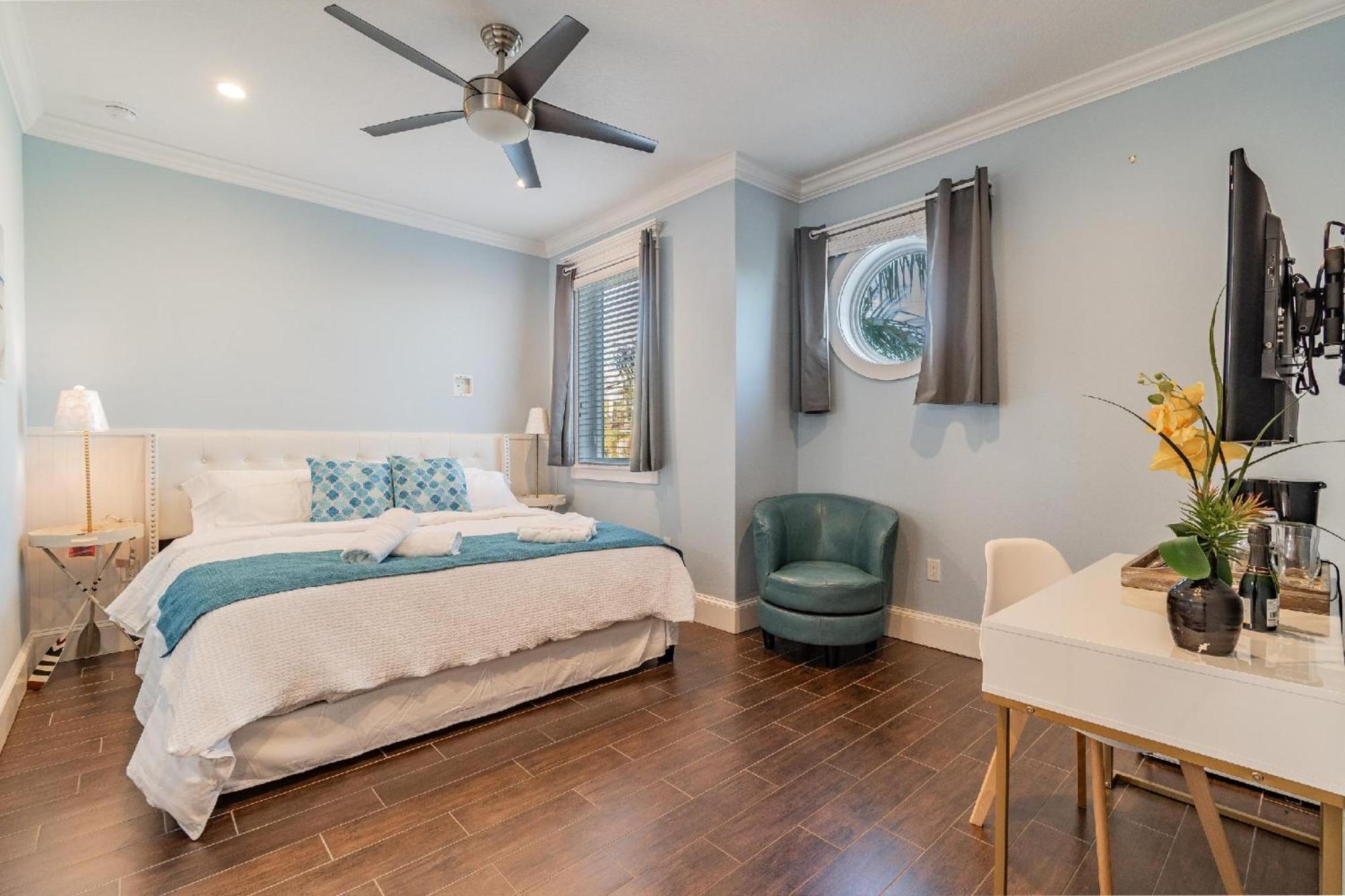 Playa Esmeralda Home! Bradenton Beach Now Open!!! Bagian luar foto