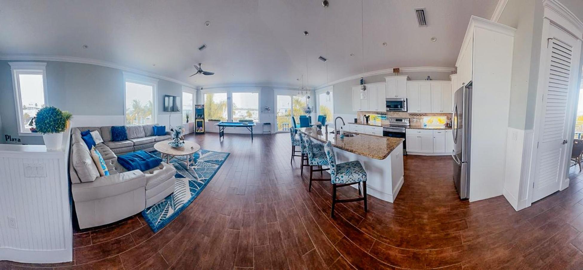 Playa Esmeralda Home! Bradenton Beach Now Open!!! Bagian luar foto